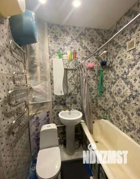 2-к квартира, вторичка, 60м2, 1/4 этаж