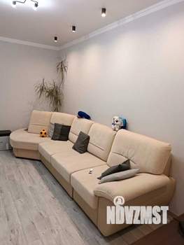 2-к квартира, вторичка, 74м2, 1/4 этаж