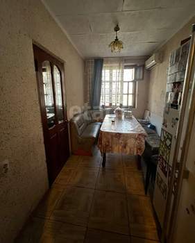 3-к квартира, вторичка, 60м2, 1/2 этаж