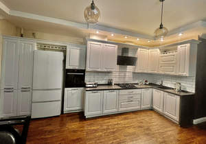 3-к квартира, вторичка, 90м2, 2/5 этаж