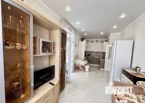 2-к квартира, вторичка, 64м2, 9/15 этаж