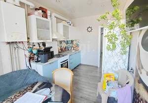 2-к квартира, вторичка, 58м2, 9/9 этаж