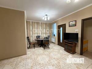 2-к квартира, вторичка, 57м2, 1/10 этаж