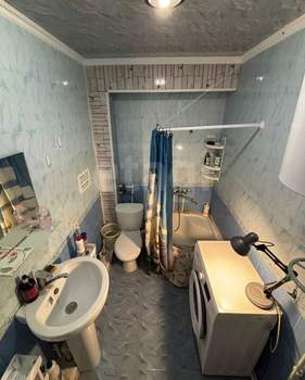 2-к квартира, вторичка, 32м2, 1/3 этаж