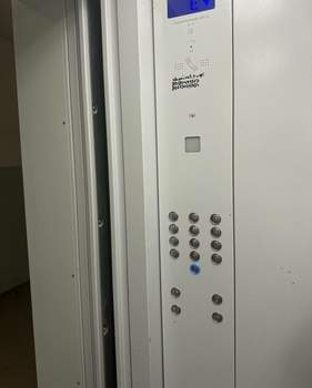 1-к квартира, вторичка, 38м2, 1/13 этаж