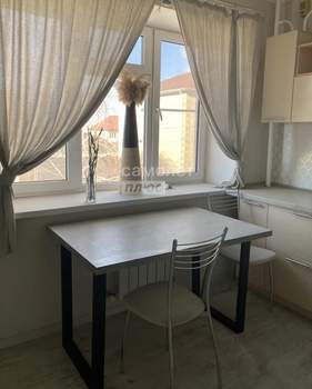 1-к квартира, вторичка, 42м2, 2/6 этаж