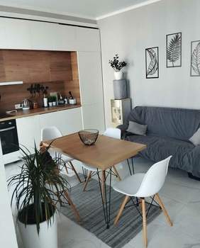 3-к квартира, вторичка, 80м2, 9/16 этаж