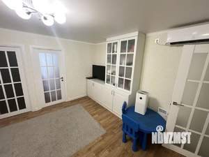 3-к квартира, вторичка, 58м2, 1/6 этаж