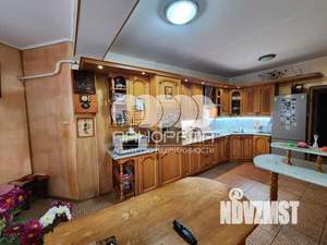 3-к квартира, вторичка, 130м2, 1/10 этаж