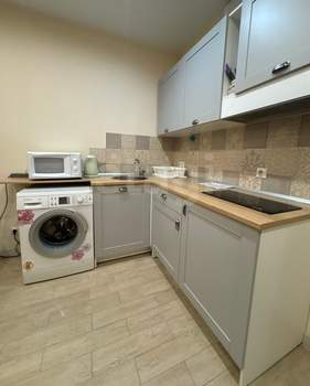 Студия квартира, вторичка, 40м2, 13/19 этаж