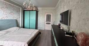 2-к квартира, вторичка, 68м2, 10/18 этаж