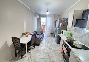 2-к квартира, вторичка, 72м2, 10/14 этаж