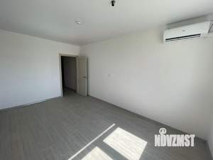 2-к квартира, вторичка, 66м2, 1/18 этаж