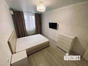 2-к квартира, вторичка, 60м2, 8/18 этаж