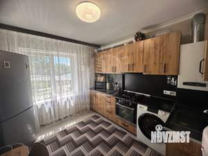2-к квартира, вторичка, 60м2, 1/2 этаж