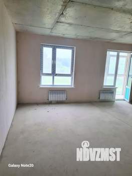 Студия квартира, вторичка, 63м2, 1/9 этаж