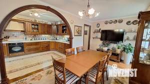 4-к квартира, вторичка, 143м2, 3/5 этаж