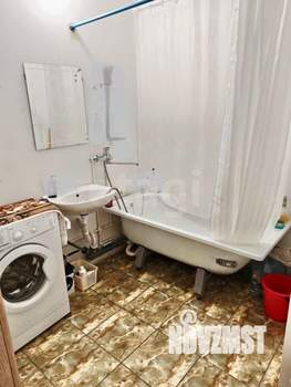 2-к квартира, вторичка, 60м2, 13/16 этаж