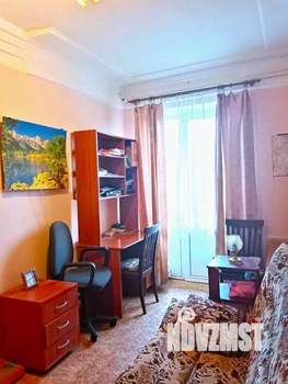 3-к квартира, вторичка, 52м2, 2/2 этаж