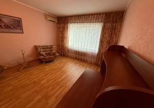 2-к квартира, вторичка, 42м2, 2/2 этаж