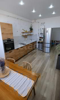 2-к квартира, вторичка, 73м2, 3/3 этаж