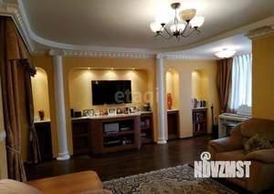3-к квартира, вторичка, 111м2, 1/8 этаж