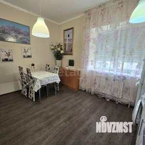 2-к квартира, вторичка, 52м2, 1/5 этаж