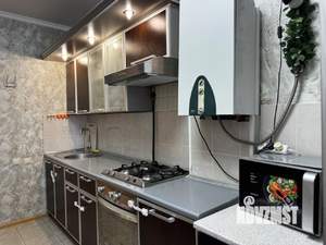 3-к квартира, вторичка, 100м2, 2/10 этаж