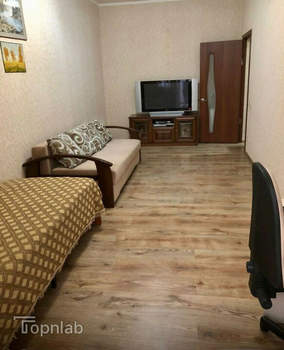 2-к квартира, вторичка, 65м2, 1/3 этаж