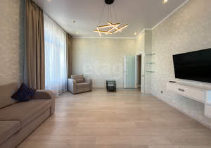 2-к квартира, вторичка, 85м2, 3/23 этаж