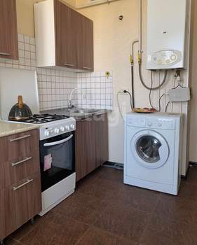 1-к квартира, вторичка, 43м2, 9/9 этаж