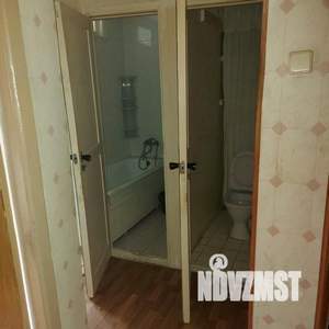 4-к квартира, вторичка, 61м2, 5/5 этаж