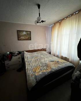 3-к квартира, вторичка, 60м2, 1/2 этаж