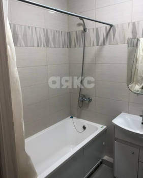 Студия квартира, вторичка, 30м2, 1/4 этаж