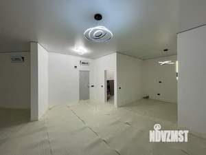 2-к квартира, вторичка, 62м2, 1/8 этаж