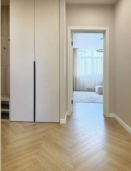 2-к квартира, вторичка, 67м2, 8/16 этаж