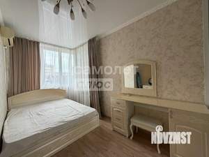 2-к квартира, вторичка, 57м2, 1/10 этаж