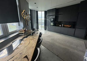 2-к квартира, вторичка, 74м2, 4/4 этаж