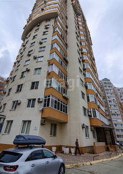 3-к квартира, вторичка, 119м2, 11/18 этаж