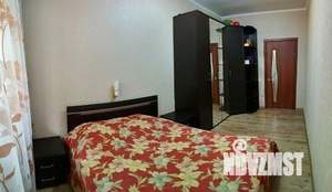 2-к квартира, вторичка, 63м2, 1/3 этаж