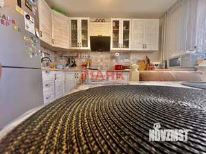 2-к квартира, вторичка, 61м2, 9/16 этаж