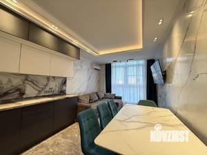 2-к квартира, вторичка, 52м2, 1/6 этаж
