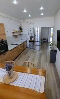 2-к квартира, вторичка, 73м2, 3/3 этаж