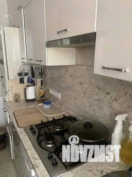 2-к квартира, вторичка, 50м2, 1/9 этаж