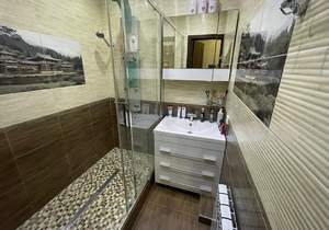 2-к квартира, вторичка, 54м2, 1/9 этаж