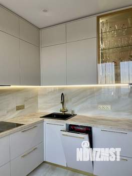 2-к квартира, вторичка, 65м2, 14/18 этаж