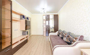 2-к квартира, вторичка, 80м2, 7/17 этаж