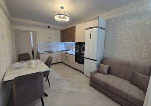 2-к квартира, вторичка, 77м2, 5/14 этаж