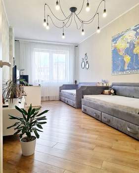 2-к квартира, вторичка, 70м2, 7/13 этаж