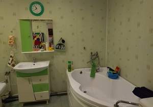 3-к квартира, вторичка, 130м2, 1/9 этаж